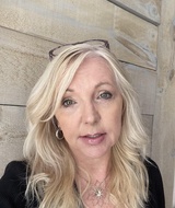 Book an Appointment with Kelly Atkinson at Examined Life Psychotherapy