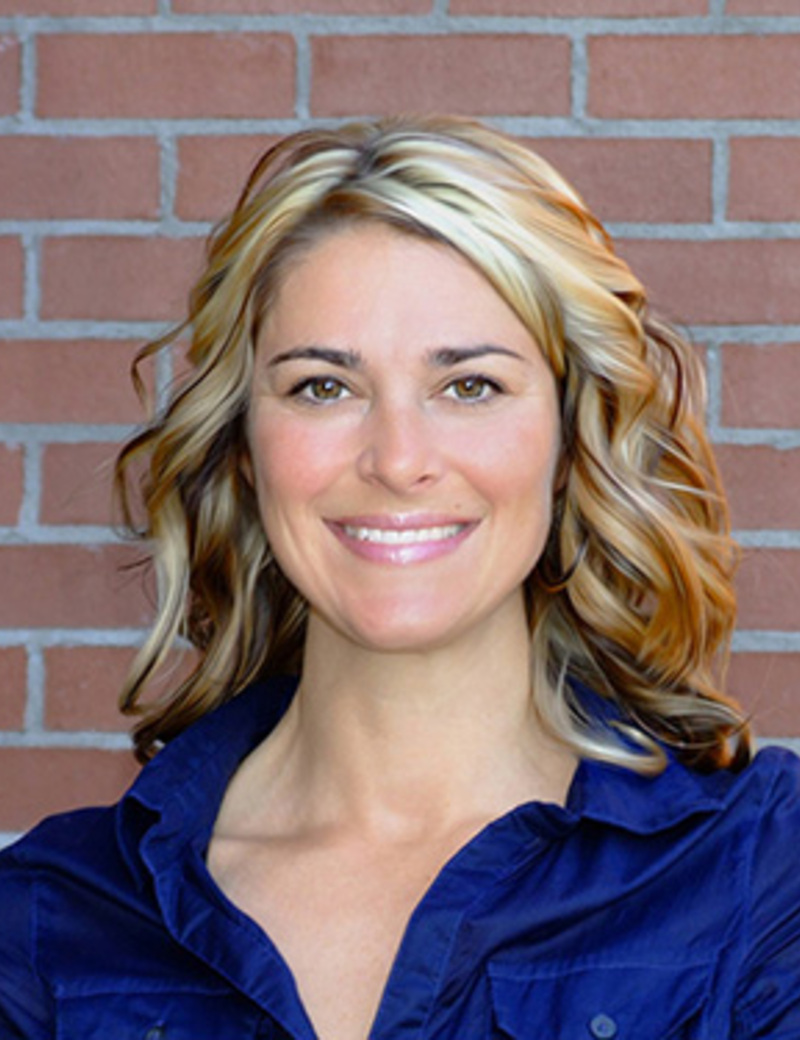 Photo of Pamela Nonis