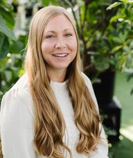 Book an Appointment with Kaycee Bevans for Free Video Connection Call