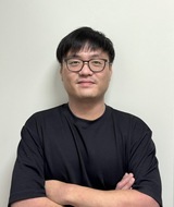 Book an Appointment with Jonathan Yu at Crown Diamond Wellness Center
