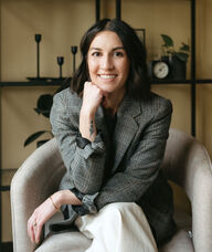 Book an Appointment with Michelle Johnston for Free Consultation Calls