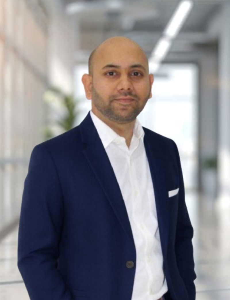 Dr. Rifakat Saiyad