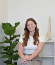 Book an Appointment with Dr. Erin Murdoch for Chiropractic