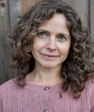 Book an Appointment with Jocelyne Therrien for Live & Dry Blood Analysis