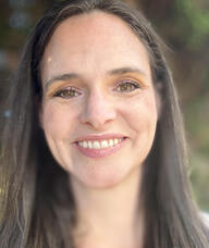 Book an Appointment with Amy Fonseca for Counselling