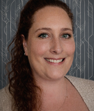 Book an Appointment with Chandra Thompson for Massage Therapy