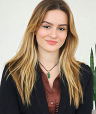 Book an Appointment with Alisa Al Haj for New Client Consultation