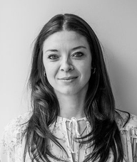 Book an Appointment with Courtney Eistetter for Acupuncture