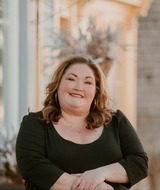 Book an Appointment with Erin Walsh at Online Therapy
