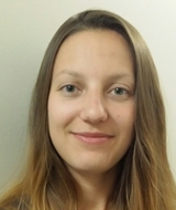 Book an Appointment with Loni Lyons at South Clinic -Alberta Momentum Massage