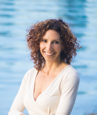 Book an Appointment with Gabrielle Steinberg for Acupuncture and Chinese Medicine